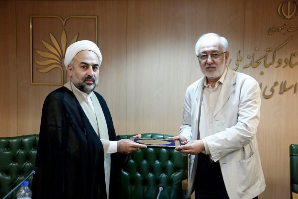 حجت الاسلام و المسلمین محمدرضا زائری به عنوان رئیس اندیشگاه فرهنگی منصوب شد