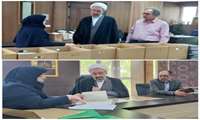 اسناد ارزشمند بیت حضرت آیت الله باریک بین نماینده اسبق ولی فقیه در استان به مدیریت اسناد و کتابخانه ملی استان قزوین اهدا شد.