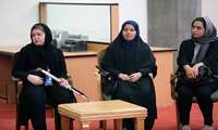 نشست هم اندیشی با دختران دانشجو و دانش آموختگان توانخواه برگزار شد