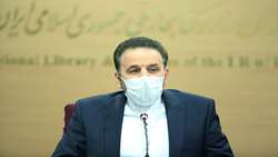 نقش سازمان اسناد و کتابخانه ملی ایران در گردآوری اسناد مربوط به دوران انقلاب محوری است