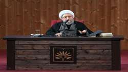 علامه حسن زاده آملی مصداق حدیث پیامبر است که می‌فرمایند بزرگانِ امت، حاملان قرآن هستند
