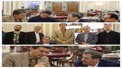 در جلسه ای با حضور مدیر اسناد و کتابخانه ملی استان یزد و مدیر کل میراث فرهنگی، گردشگری و صنایع دستی استان با مدیر مجموعه تالار یزد مطرح شد: گردشگری غذا در یزد و جهانی شدن آن باید با رویکرد نور آوری و ابداع غذاهای جدید باشد.