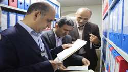 بازدید استاندار گیلان از مرکز اسناد و کتابخانه ملی استان گیلان
