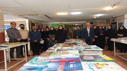 رونمایی از 3 هزار و 200 جلد کتاب اهدایی به کتابخانه‌های مدارس سما در همدان