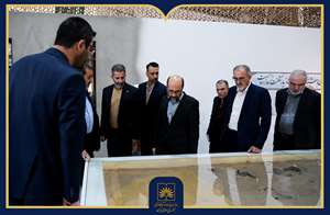 گزارش تصویری | بازدید رئیس سازمان اسناد و کتابخانه ملی ایران از موزه ملی انقلاب اسلامی و دفاع مقدس