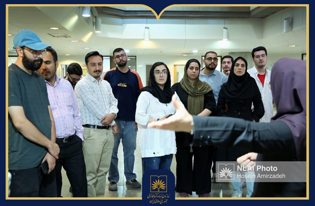 گزارش تصویری | برگزاری تور آشنایی با کتابخانه ملی و فرایندهای کاری معاونت کتابخانه